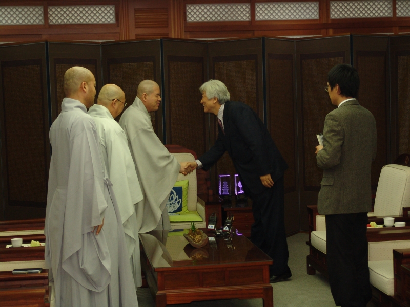 2010.12.20_NCC 총무 예방 (3)